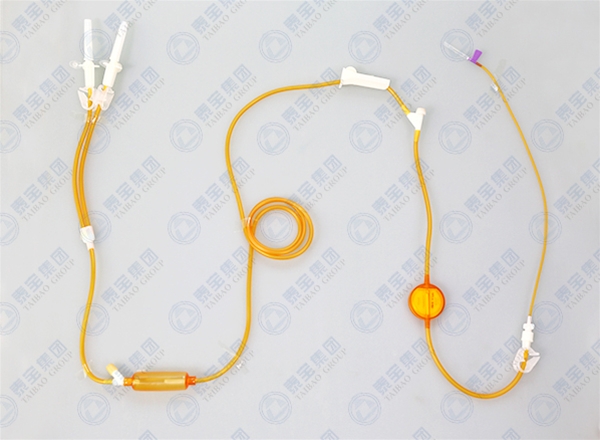 一次性使用避光细密输液器  带针（双头）